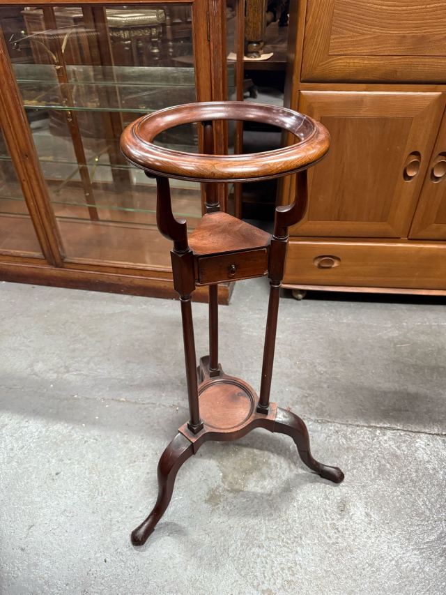 アンティーク調　花台　置き台　引き出し　イギリス製 イギリス アンティーク調 フラワースタンド 花台 トーチャー 燭台