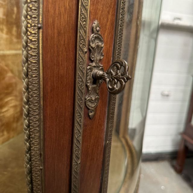 アンティーク品