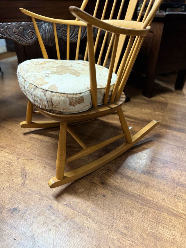 アンティーク品