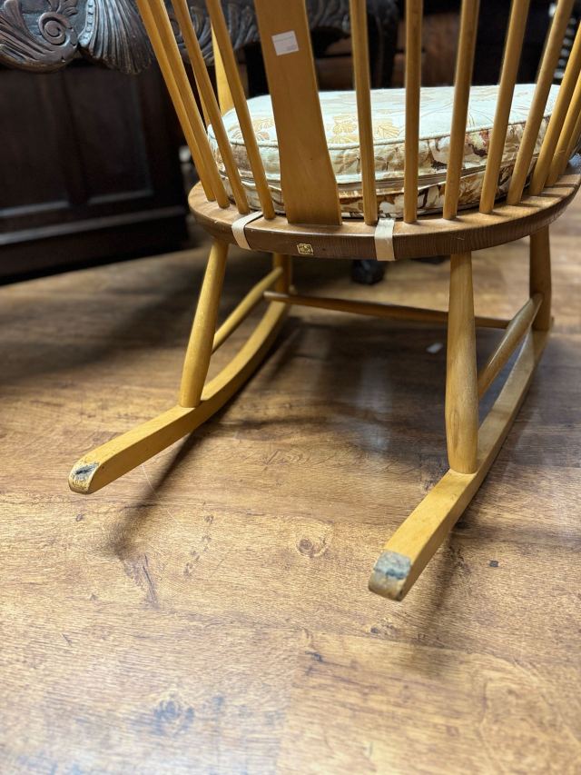 アンティーク品