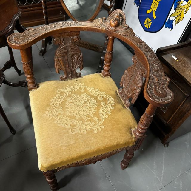 アンティーク品