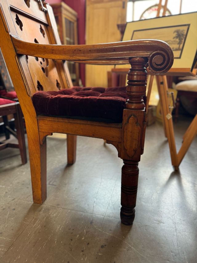 アンティーク品