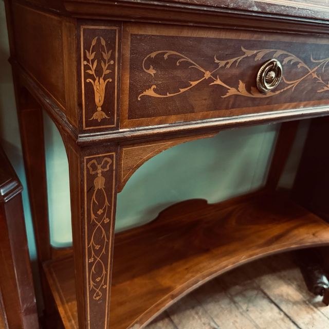 アンティーク品