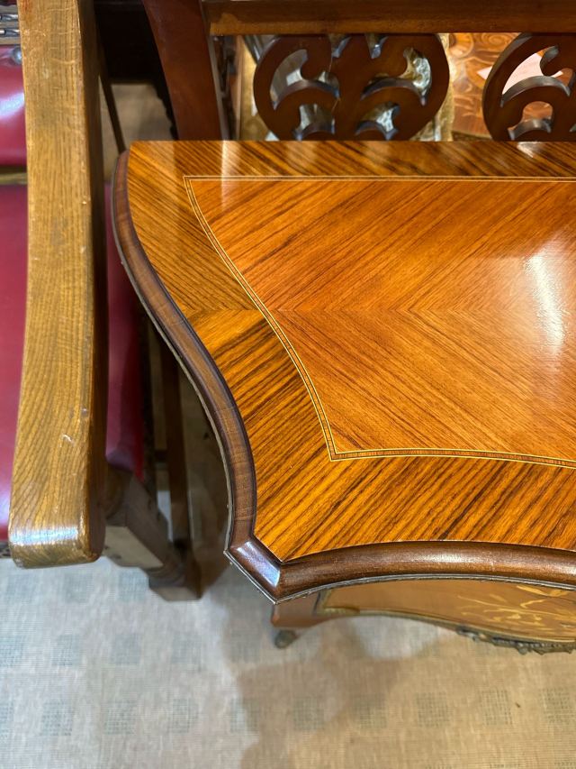 アンティーク品