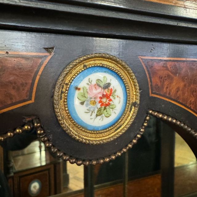 アンティーク品