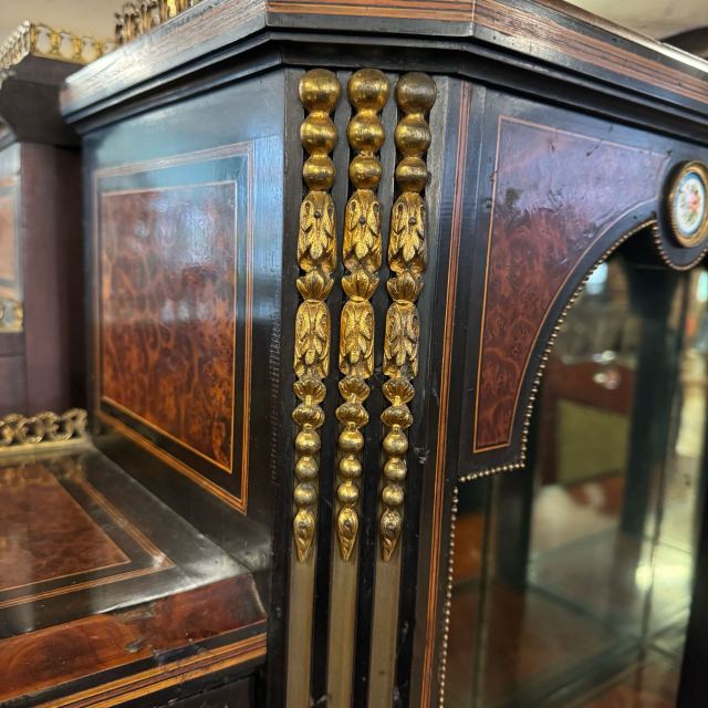 アンティーク品