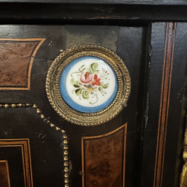 アンティーク品