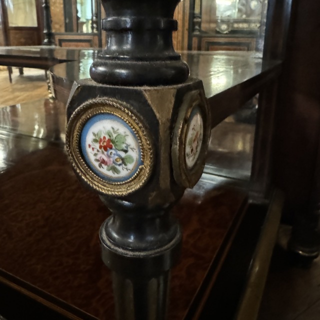 アンティーク品