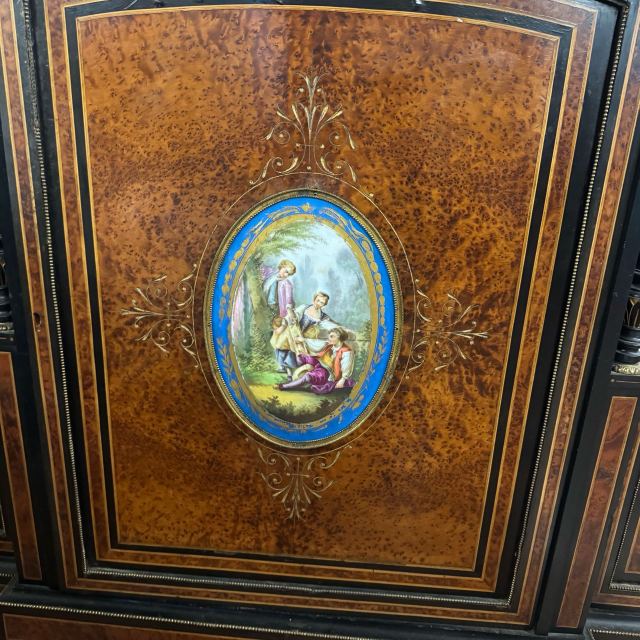 アンティーク品