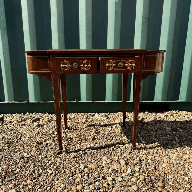 アンティーク品