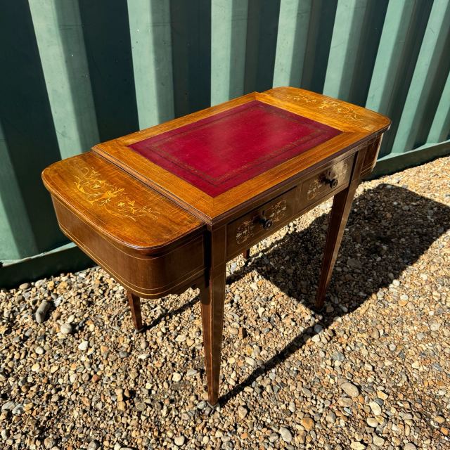 アンティーク品