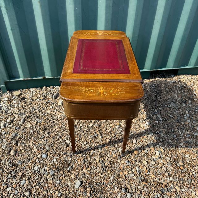 アンティーク品