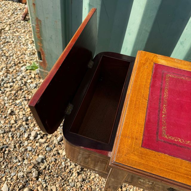 アンティーク品