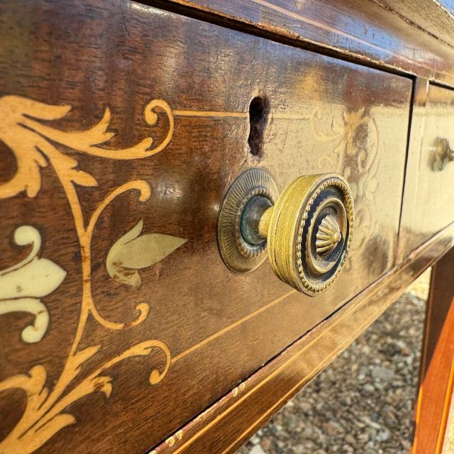 アンティーク品