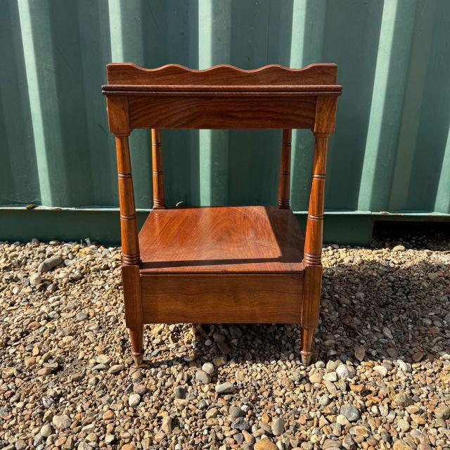 アンティーク品