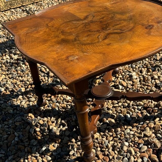 アンティーク品