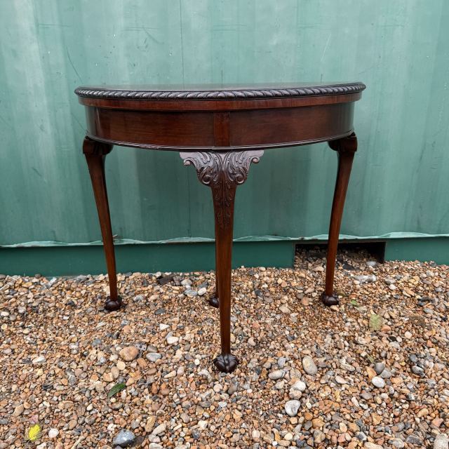 アンティーク品