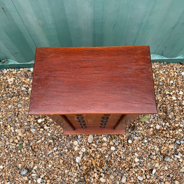 アンティーク品