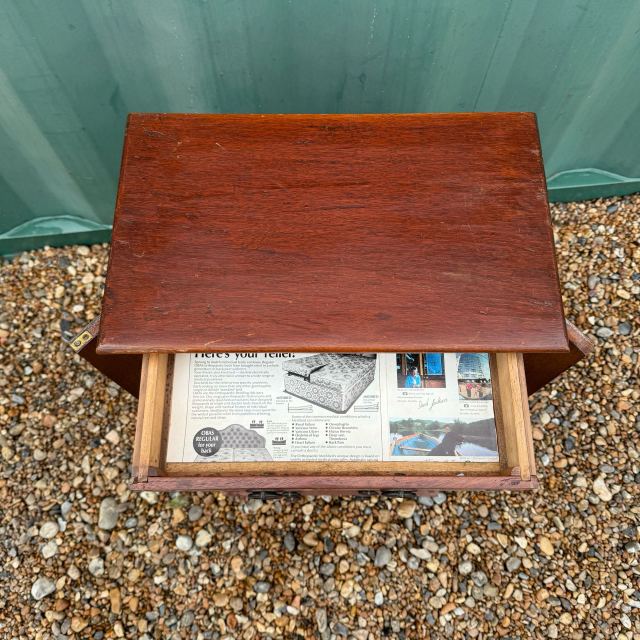 アンティーク品