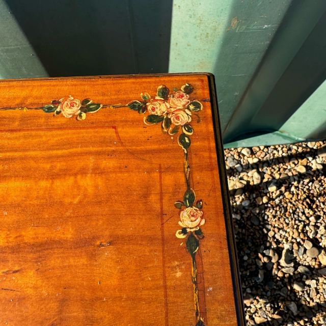 アンティーク品