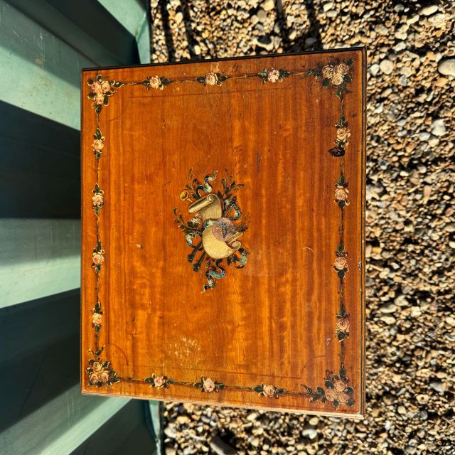 アンティーク品