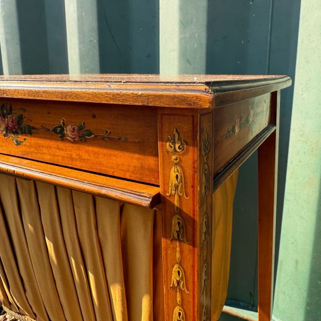 アンティーク品