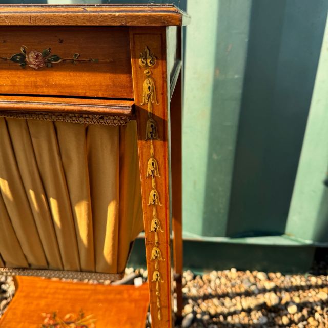 アンティーク品