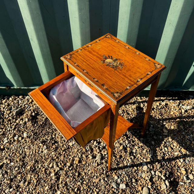 アンティーク品