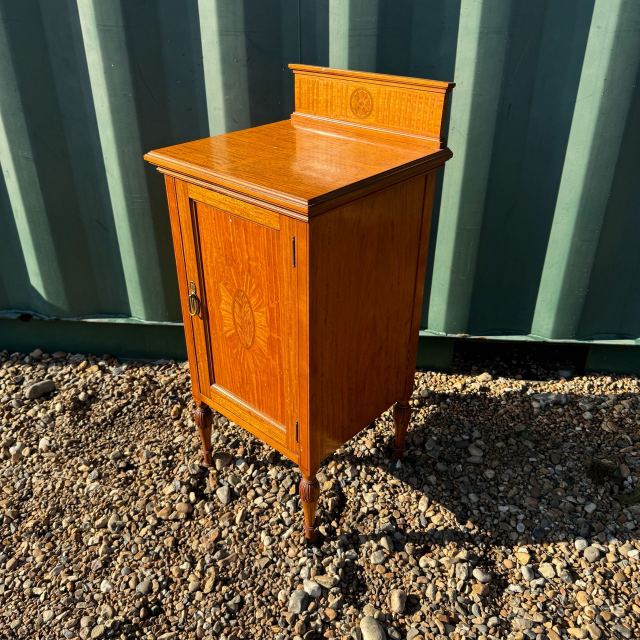 アンティーク品