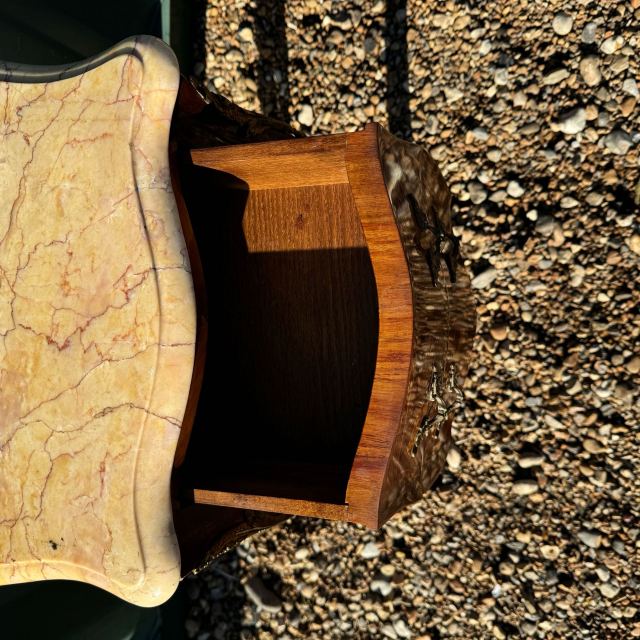 アンティーク品