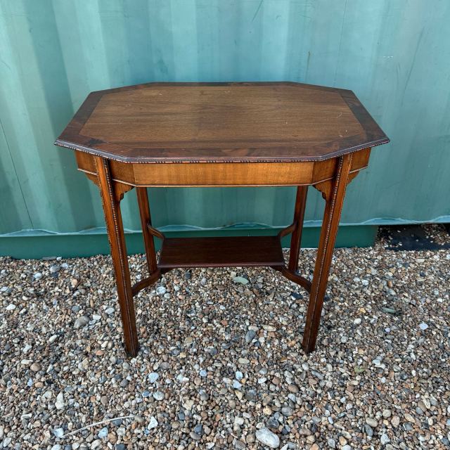 アンティーク品