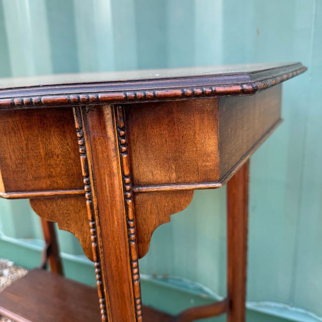 アンティーク品