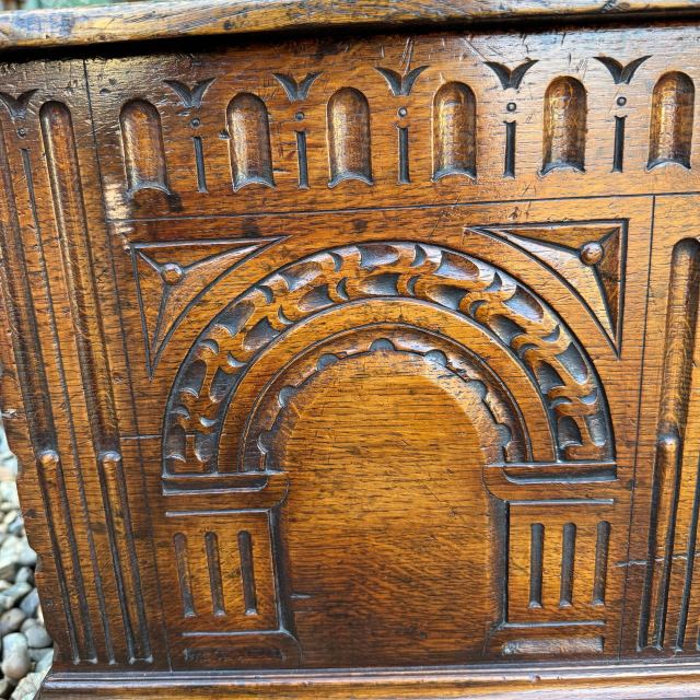 アンティーク品