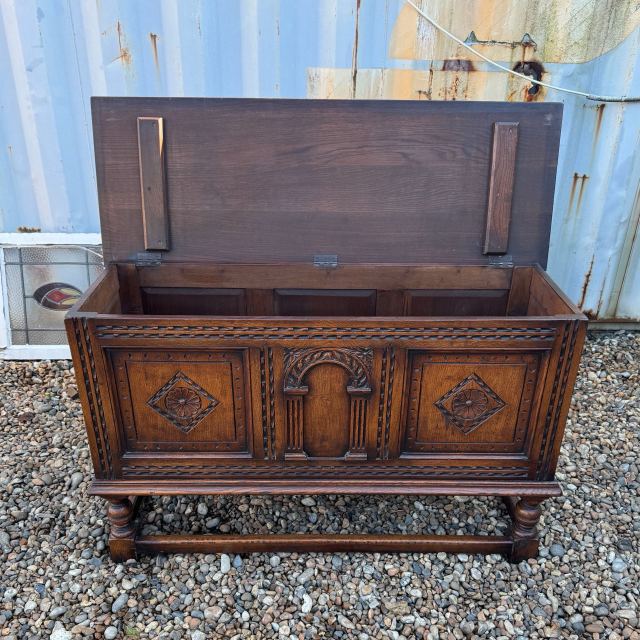 アンティーク品