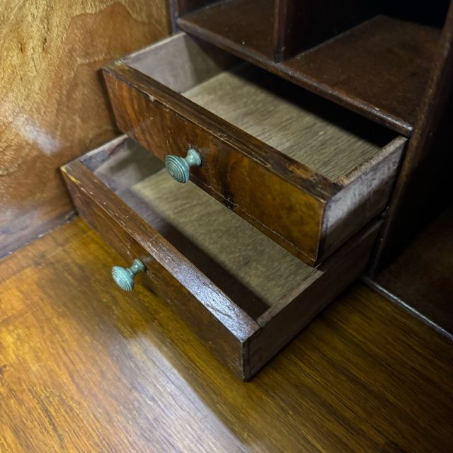 アンティーク品