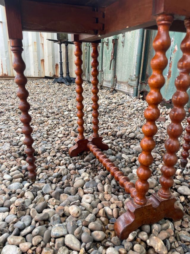 イギリス 1880年代 ウォールナット バタフライテーブル