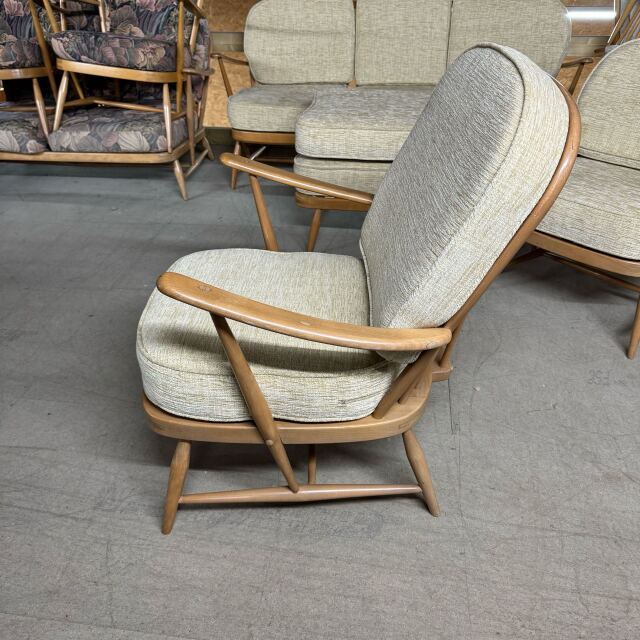 イギリス ERCOL アーコール 60年代ヴィンテージ 3人掛けソファ アーコール / ERCOL 3シーター ソファ イギリス ヴィンテージ 3