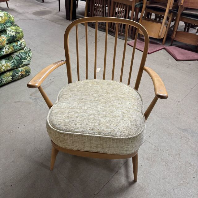 イギリス ERCOL アーコール 60年代ヴィンテージ 3人掛けソファ アーコール / ERCOL 3シーター ソファ イギリス ヴィンテージ 3