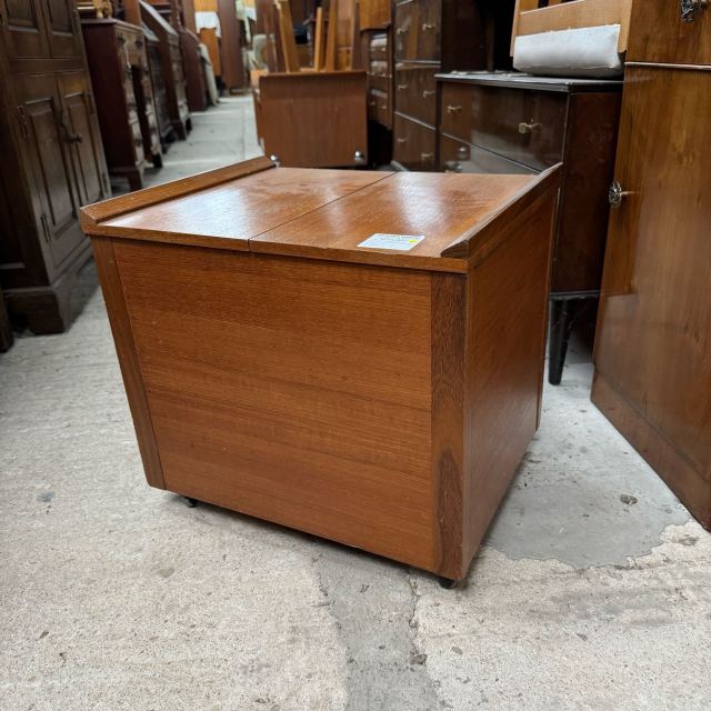 1990年代 チーク ローズウッド サイドボード