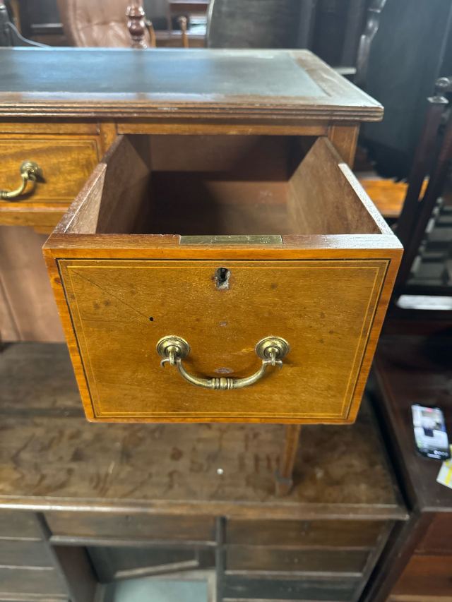 アンティーク品