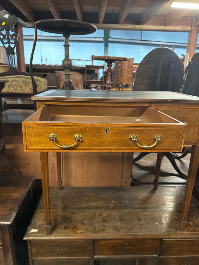 アンティーク品