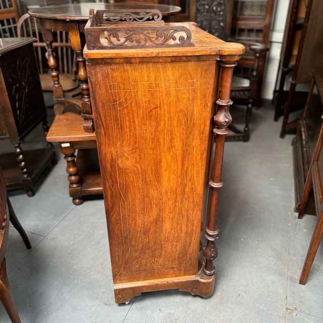 アンティーク品