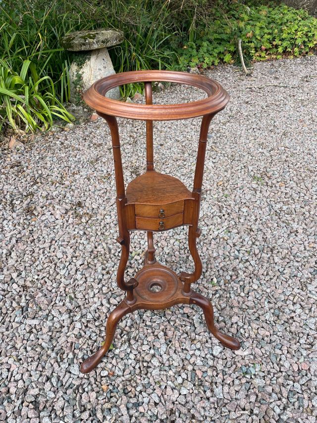 アンティーク品