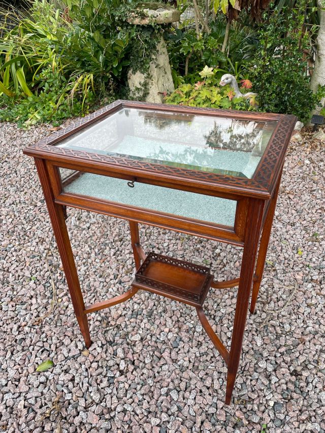 アンティーク品