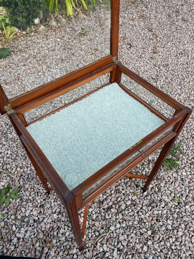 アンティーク品