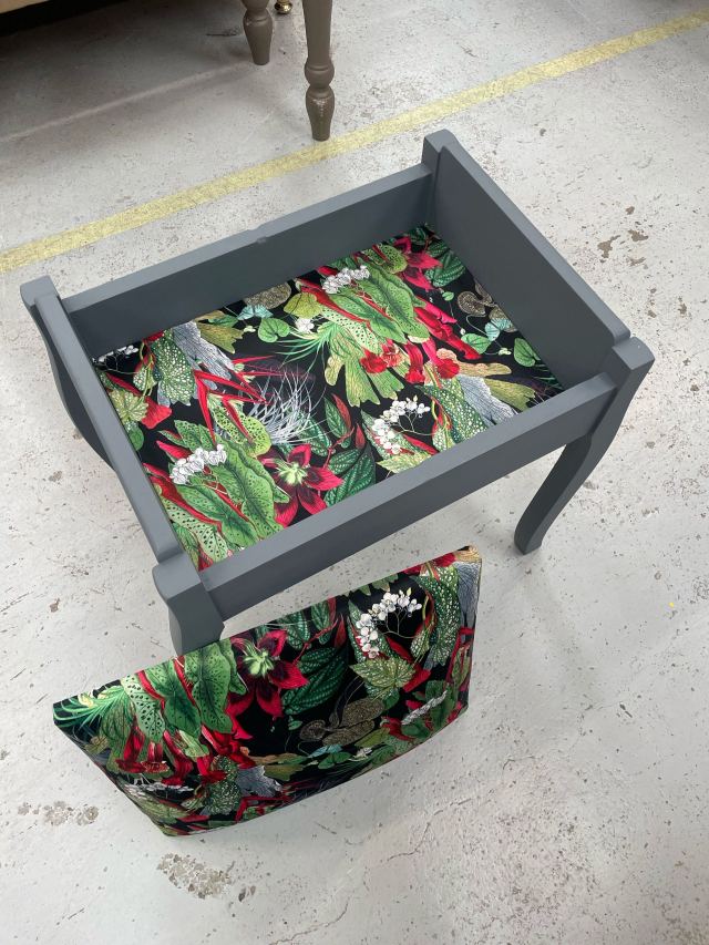 アンティーク品