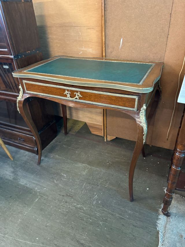 アンティーク品