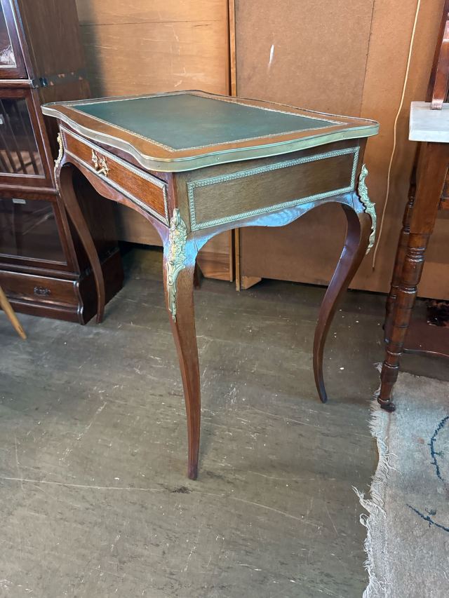 アンティーク品