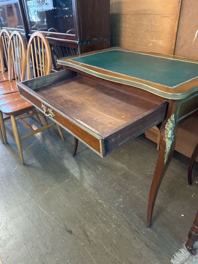 アンティーク品