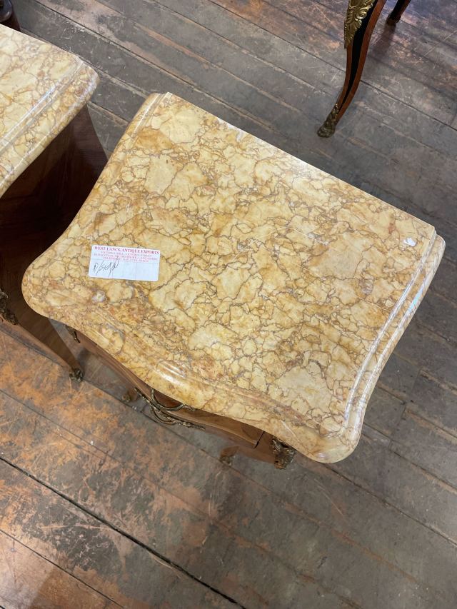 アンティーク品